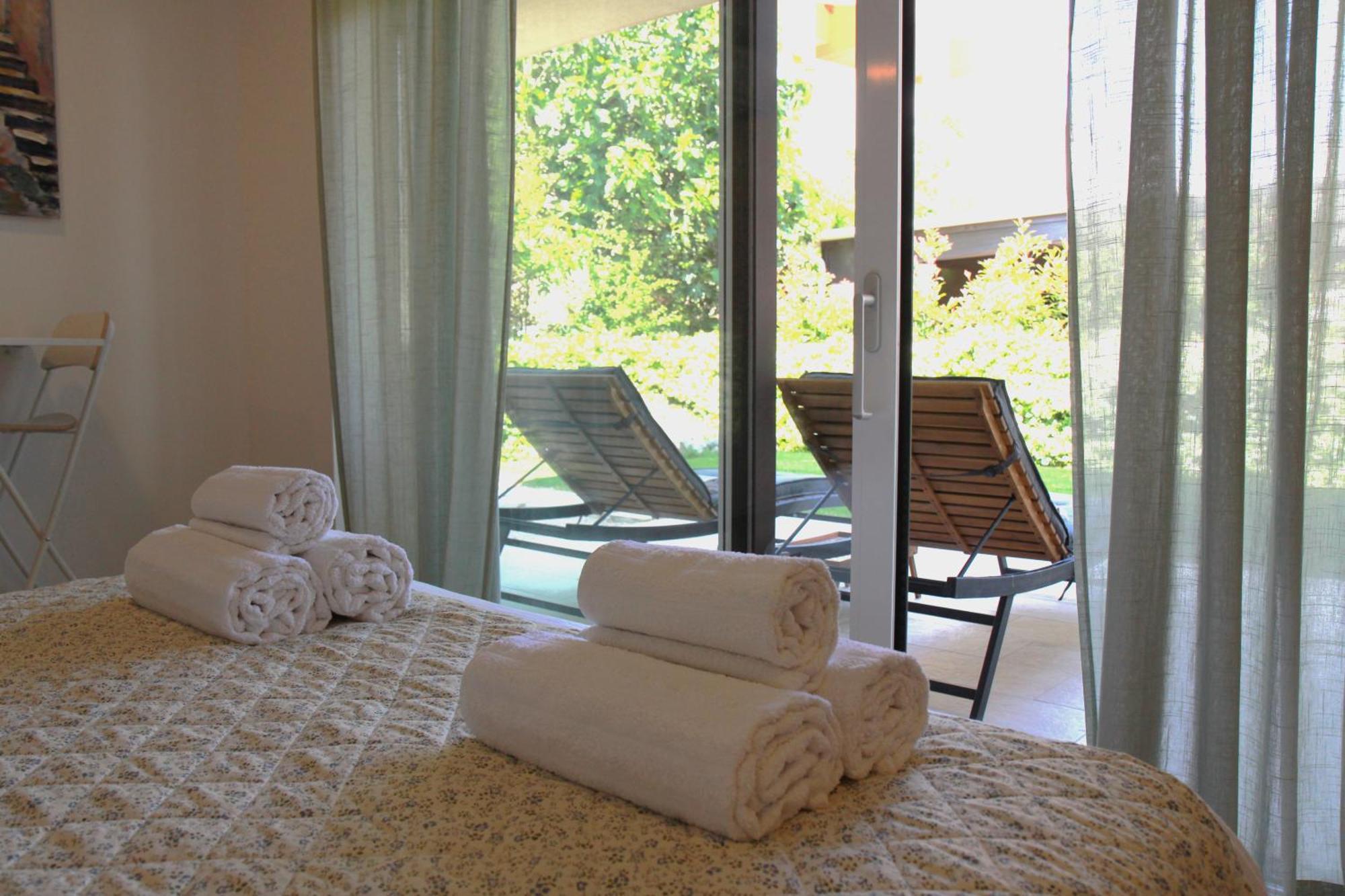 Studio Apartment Rosa Krk Krk Town Esterno foto